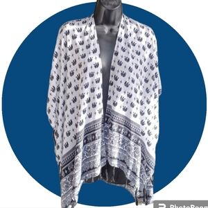 Bohemian Elephant Black & White Cardigan